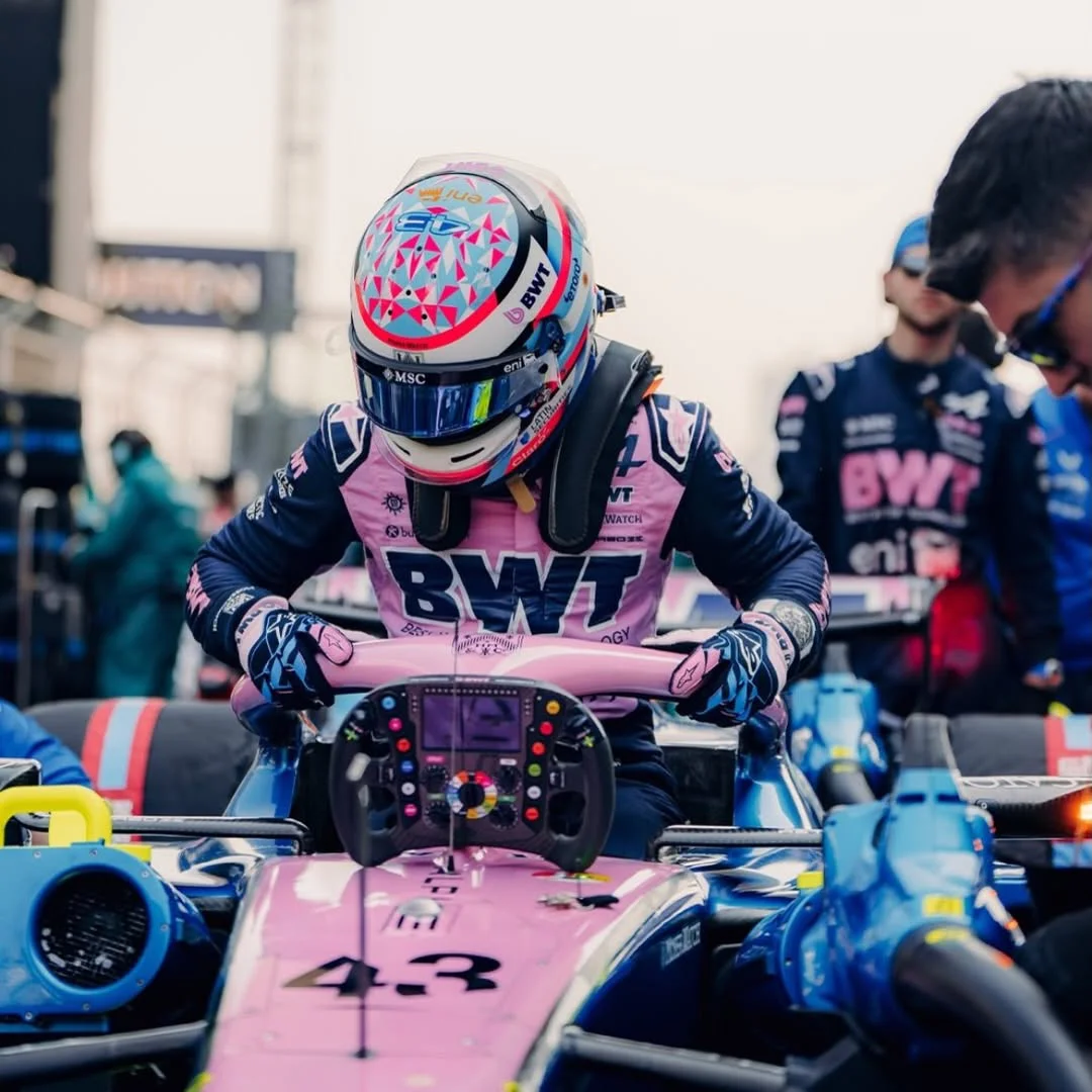 QUE LOCURAAAAAAA manejar un f1 en casa va a ser de los mejores momentos de mi vida!!!!! y uno de